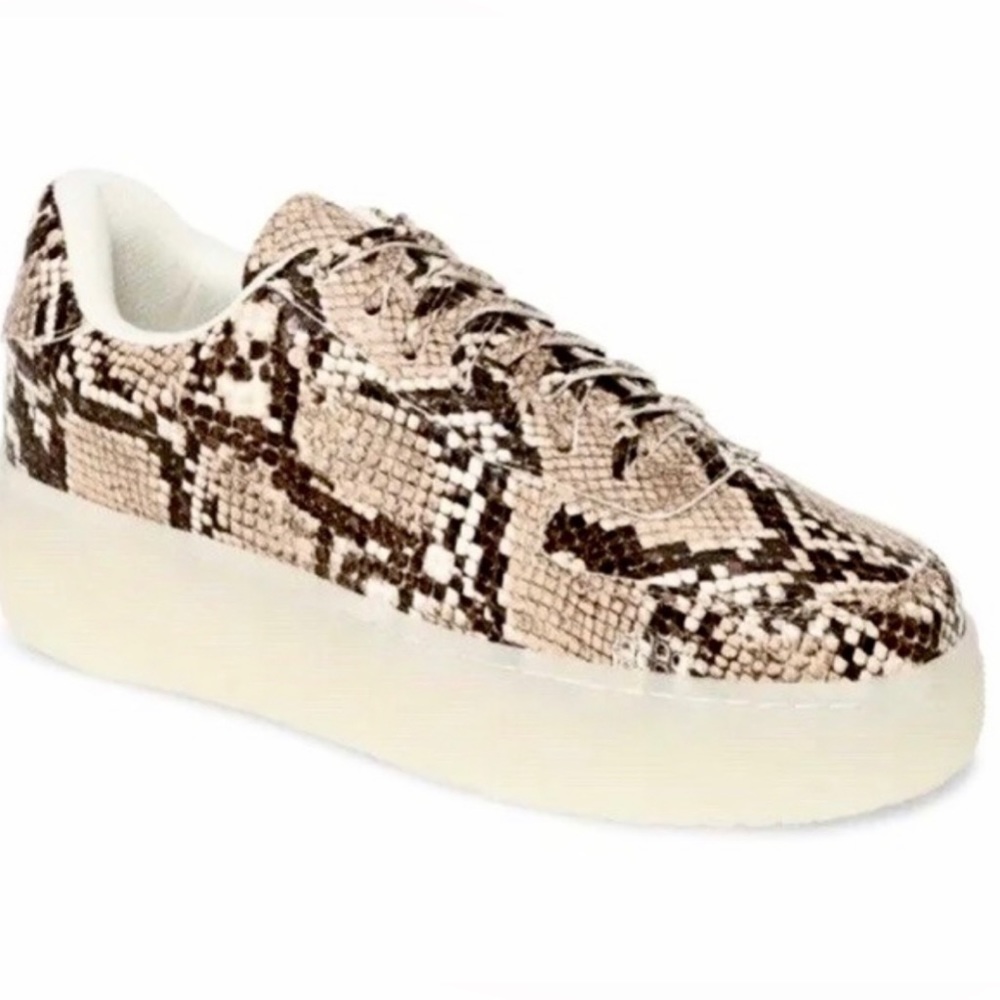 ⏳GUC- Jeffrey Campbell Reptile Print Faux Leather Kicks